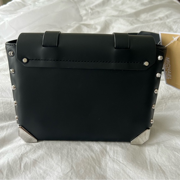 Michael Kors Manhattan Black leather Crossbody Bag - Picture 9 of 9